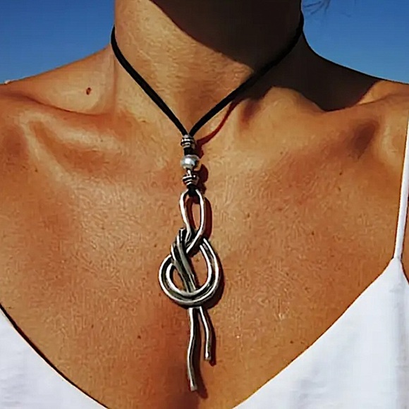 Geometric Silver Boho Tribal Necklace - Picture 1 of 6